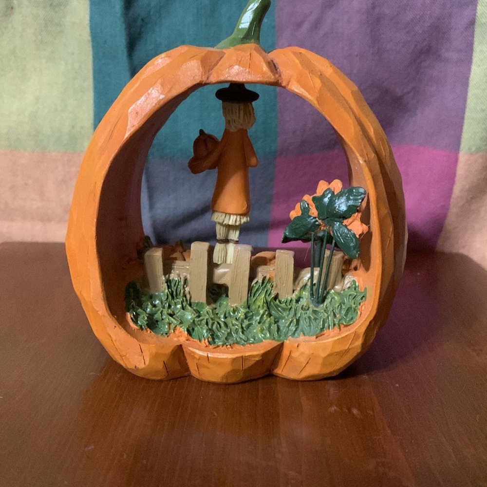 CUTE HARVEST TIME DECORATION - Picture 3 of 8